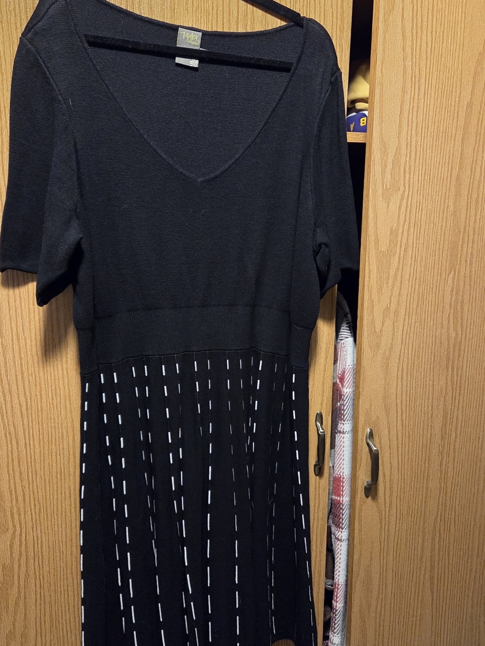 Taylor Black Knit V-Neck Midi Dress with White Vertical Stitching